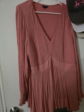 torrid Dusty Rose Pink Long Sleeve Smocked V-Neck Blouse